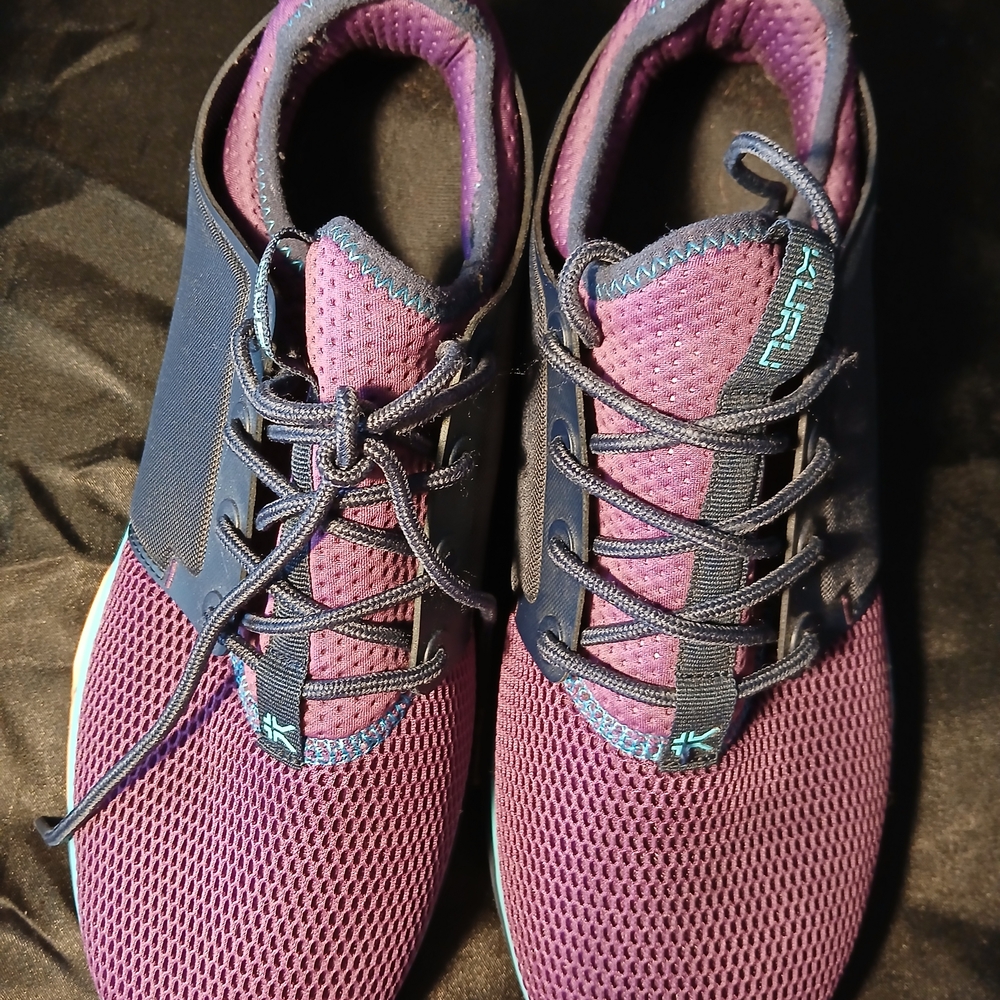 Stylish KURU  Women's Sneakers